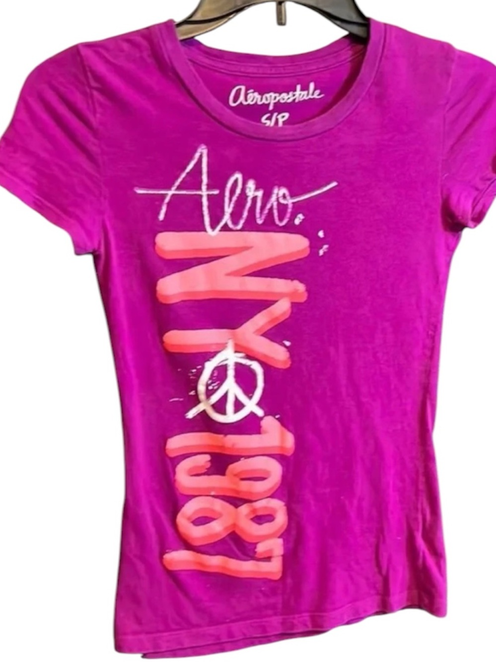 Juniors Aéropostale Purple Tee Size Small / Petite